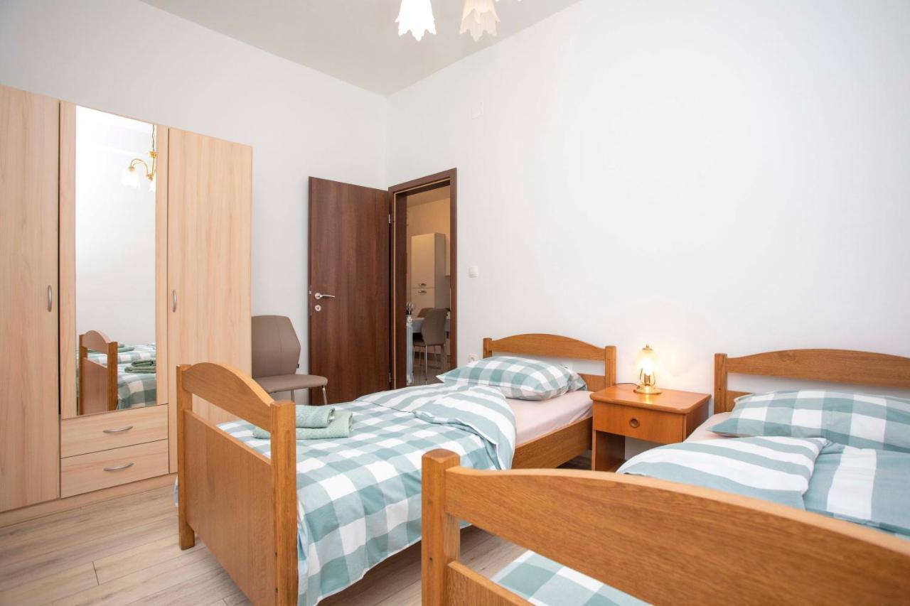 Apartmani Marica Plomin Exterior photo